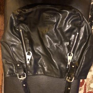 Nine West hobo bag big zipper
